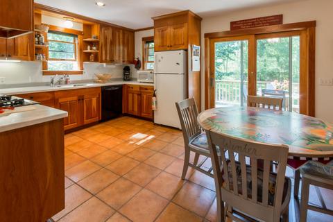 74 David Ave, Vineyard Haven, MA 02568 photo 4