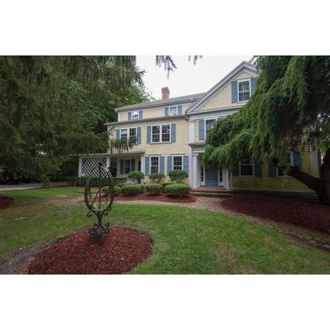 785 Main St, Cotuit, MA 02635 photo 2