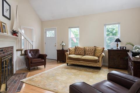 24 Briar Patch Rd, Osterville, MA 02655 photo 3