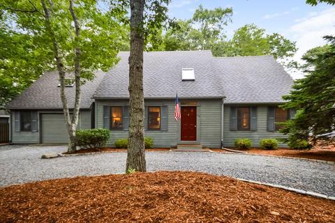 24 Fiddler Crab Ln, Mashpee, MA 02649 photo 1
