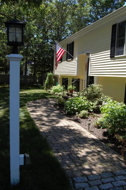 21 Saint Joseph St, Hyannis, MA 02601 photo 3