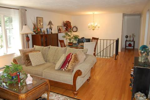 21 Saint Joseph St, Hyannis, MA 02601 photo 9