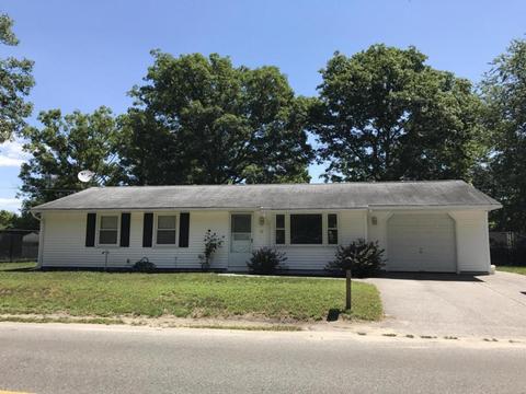 32 Cromesett Rd, Wareham, MA 02571 photo 1