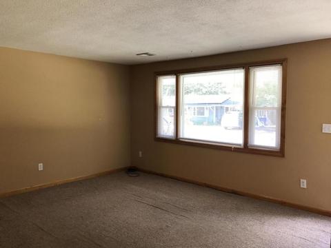 32 Cromesett Rd, Wareham, MA 02571 photo 5
