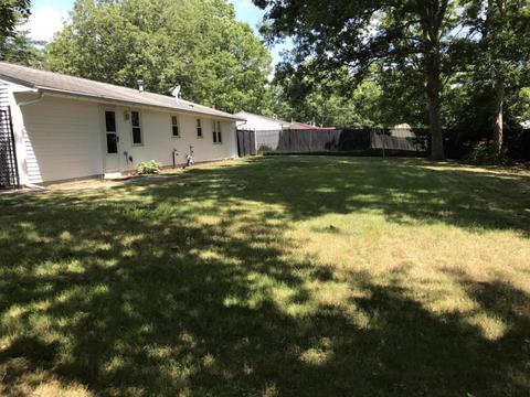 32 Cromesett Rd, Wareham, MA 02571 photo 3