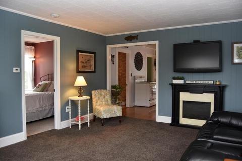 6 Everett Rd, Bourne, MA 02532 photo 6