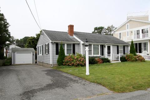 81 Bluff Ave, Mashpee, MA 02649 photo 2