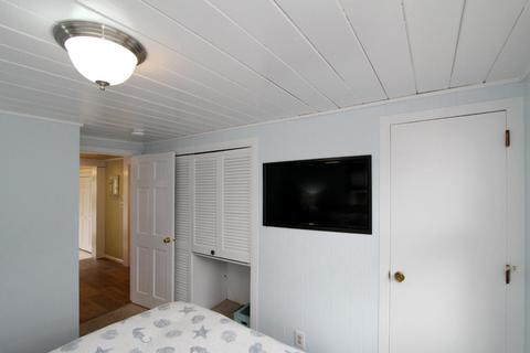 81 Bluff Ave, Mashpee, MA 02649 photo 11