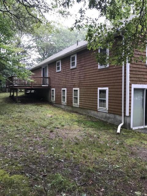 8 Mariner Cir, Cotuit, MA 02635 photo 3