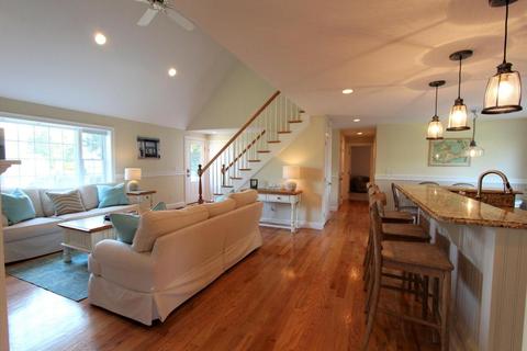 25 Harbor View Rd, Barnstable, MA 02630 photo 14