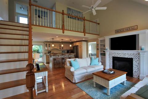 25 Harbor View Rd, Barnstable, MA 02630 photo 3