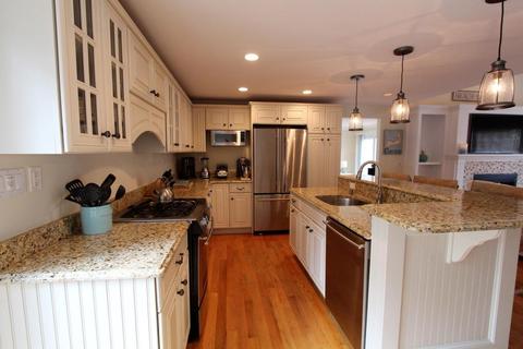 25 Harbor View Rd, Barnstable, MA 02630 photo 10