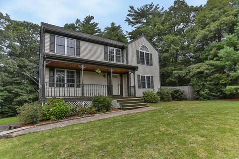 19 Maple St, Mashpee, MA 02649 photo 2