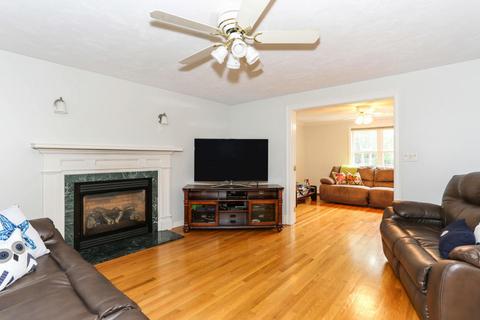 19 Maple St, Mashpee, MA 02649 photo 12
