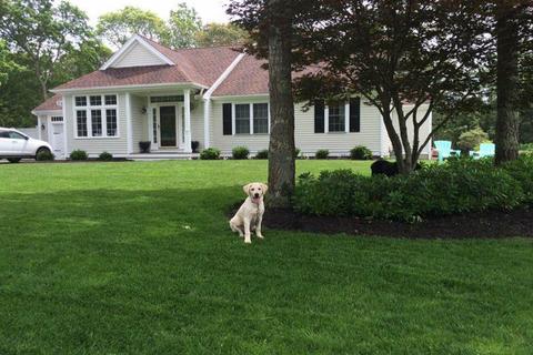 121 Snead Dr, Mashpee, MA 02649 photo 1