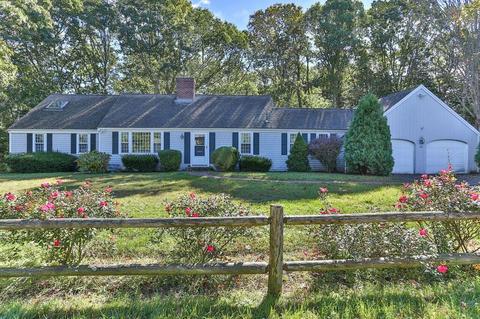 83 Dunaskin Rd, Centerville, MA 02632 photo 1