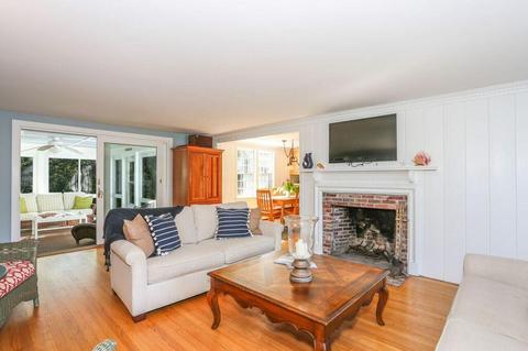 83 Dunaskin Rd, Centerville, MA 02632 photo 4