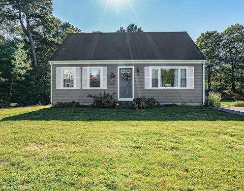 52 County, Mashpee, MA 02649 photo 1