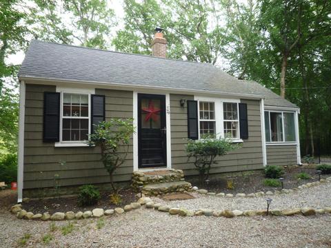 74 Nyes Neck Rd, Centerville, MA 02632 photo 1