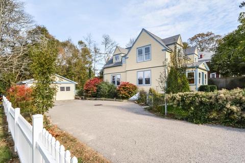 338 County Rd, Bourne, MA 02532 photo 2