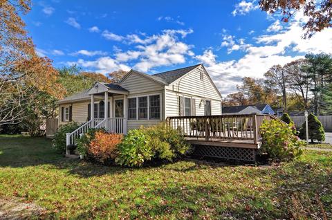 25 Red Brook Rd, Wareham, MA 02571 photo 2