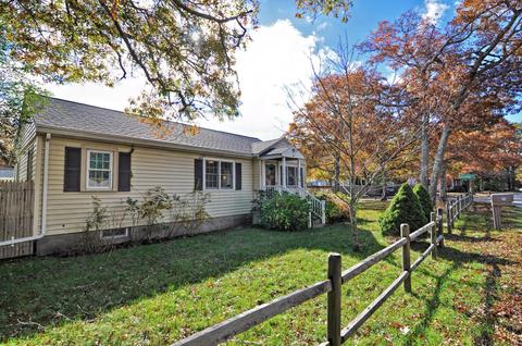 25 Red Brook Rd, Wareham, MA 02571 photo 1