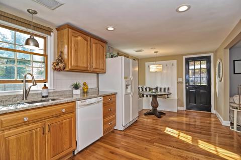 25 Red Brook Rd, Wareham, MA 02571 photo 8
