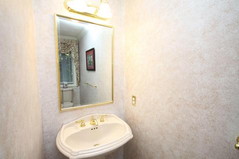 34 Periwinkle Ln, Mashpee, MA 02649 photo 20