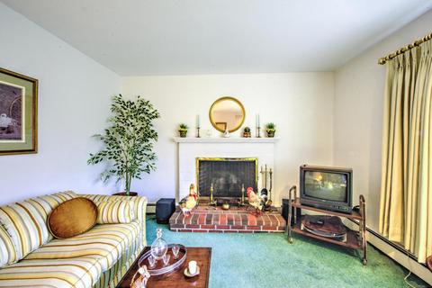 638 Old Stage Rd, Centerville, MA 02632 photo 4