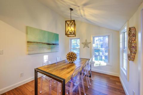 281 School St, Cotuit, MA 02635 photo 11