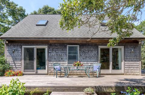 15 Meshacket Rd, Edgartown, MA 02539 photo 2