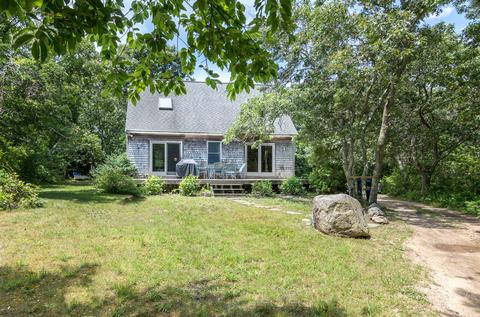 15 Meshacket Rd, Edgartown, MA 02539 photo 3