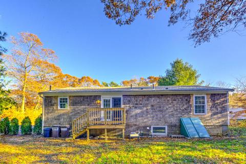 32 Radcliffe Rd, Mashpee, MA 02649 photo 5