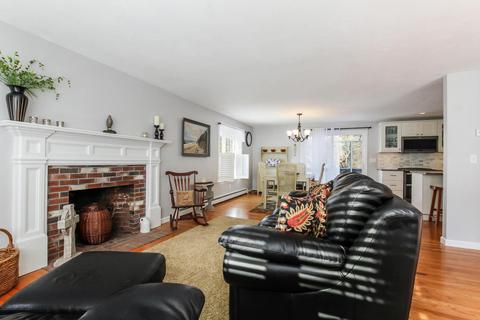 149 Surf Dr, Mashpee, MA 02649 photo 4