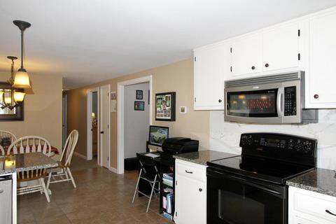 20 Forest Dr, Mashpee, MA 02649 photo 8