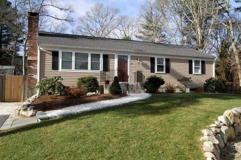 20 Forest Dr, Mashpee, MA 02649 photo 9
