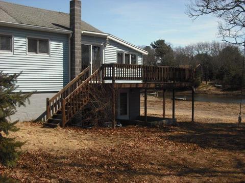 18 Larch St, Wareham, MA 02571 photo 5