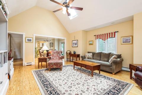 61 Whitmar Rd, Cotuit, MA 02635 photo 5