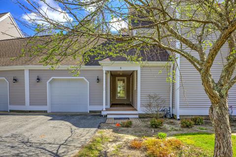 5 Hampton Ct, Mashpee, MA 02649 photo 2