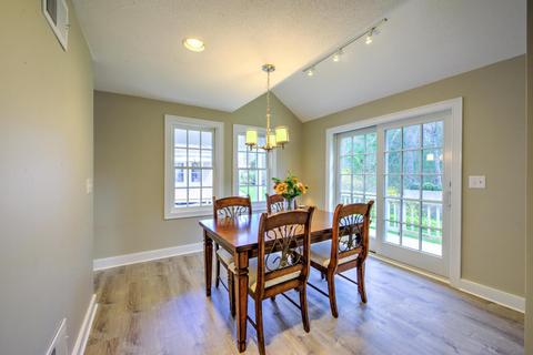 5 Hampton Ct, Mashpee, MA 02649 photo 8