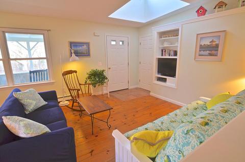 287 County Rd, Oak Bluffs, MA 02557 photo 12