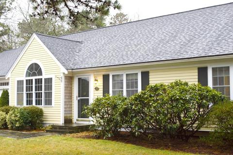 22 Grant Breen Dr, Mashpee, MA 02649 photo 2