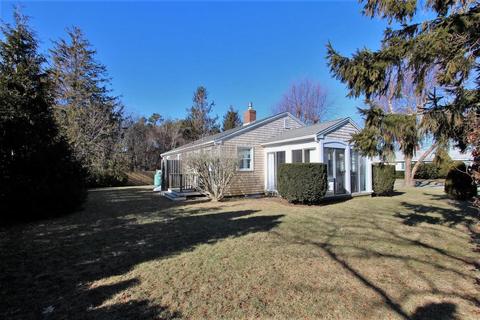 11 Walley Ct, Hyannis, MA 02601 photo 8
