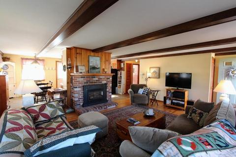 11 Walley Ct, Hyannis, MA 02601 photo 16