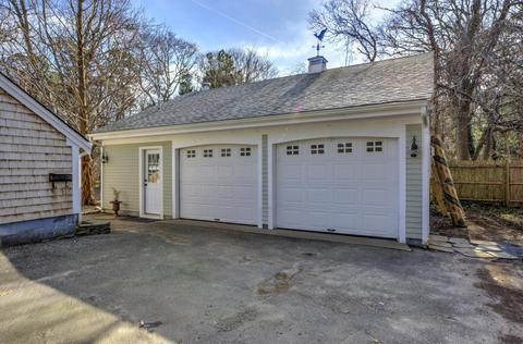 475 Pine St, Centerville, MA 02632 photo 4