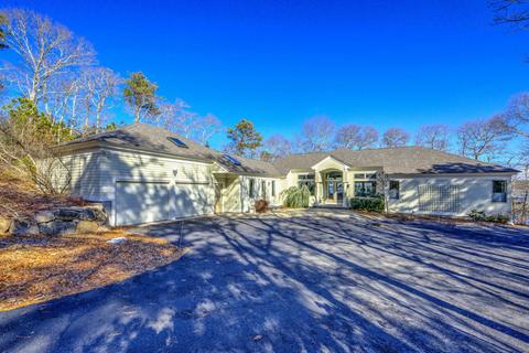 21 Harbor Ridge Dr, Mashpee, MA 02649 photo 5