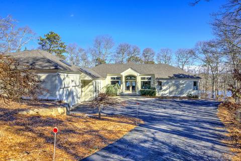 21 Harbor Ridge Dr, Mashpee, MA 02649 photo 3