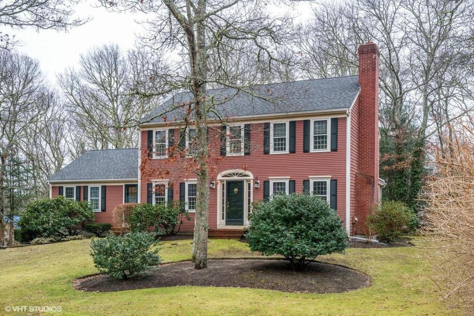  12 Sedgewick Ln, Sandwich, MA 02563 photo 2