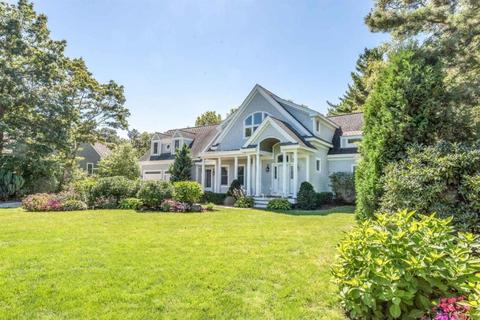 64 Eagle Dr, Mashpee, MA 02649 photo 2