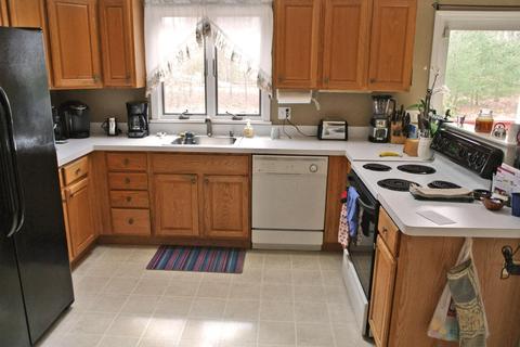 54 Sassacus Rd, Mashpee, MA 02649 photo 4